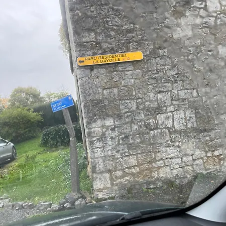 Monika Avec Piscine 3*